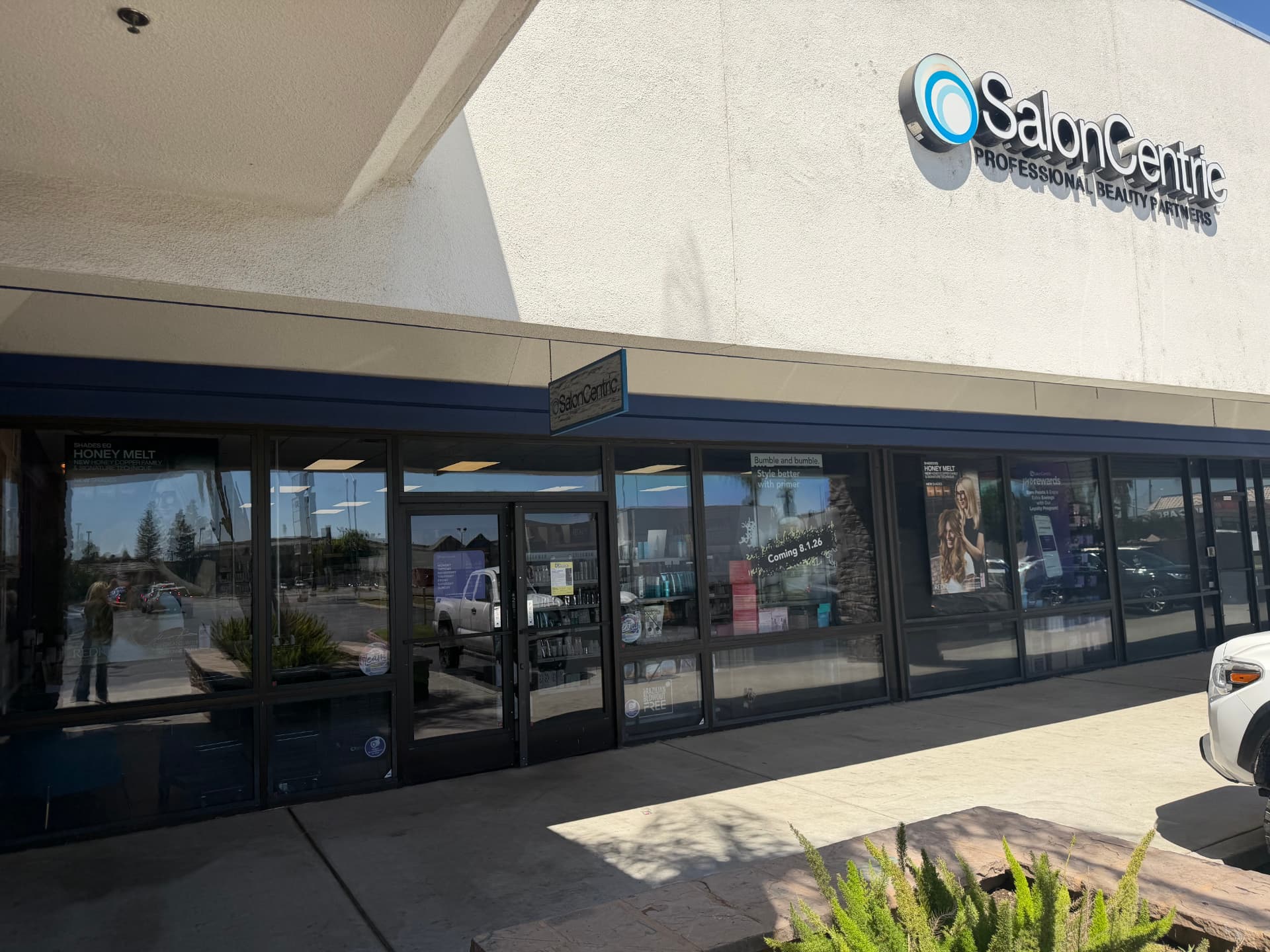 SalonCentric Storefront - Security Glazing